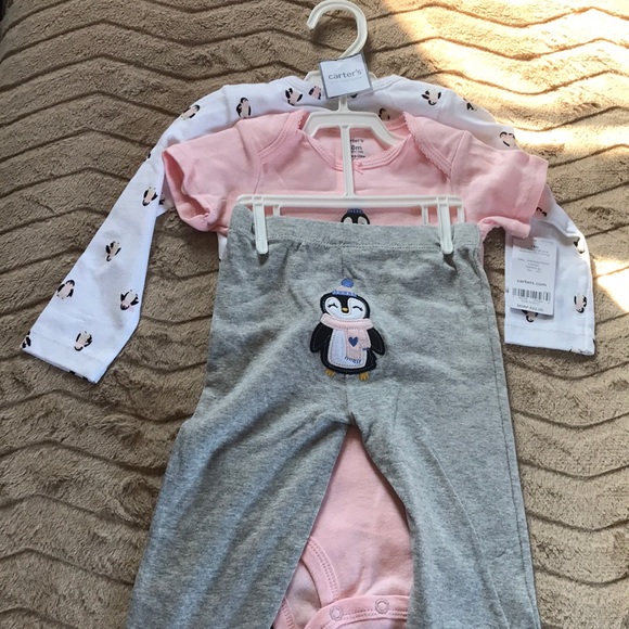 3pc outfit 💗🐧 - Picture 7 of 7